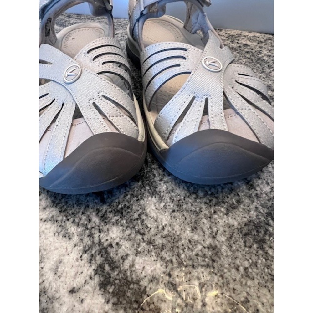KEEN Rose Sandals Women Size 6 Brindle Shiitake Closed Toe Hiking Shoes Like New - Picture 2 of 9